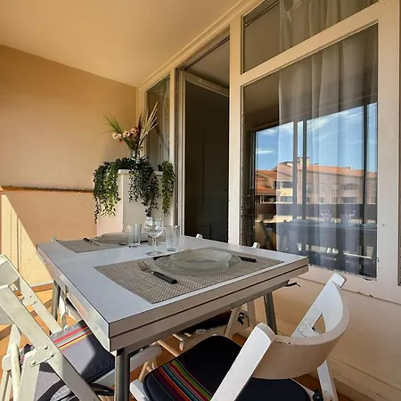 With Pool Close To The Fréjus